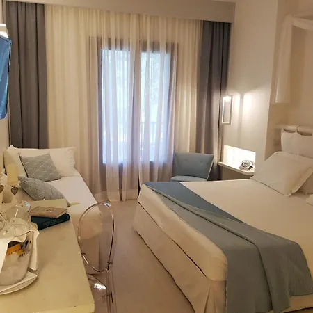 Gabbiano Beach Hotel