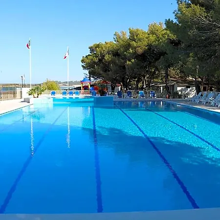 Gabbiano Beach 4* فيستَ